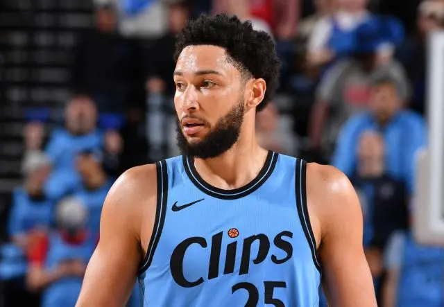 他现在亲自, NBA生涯, 伯尼